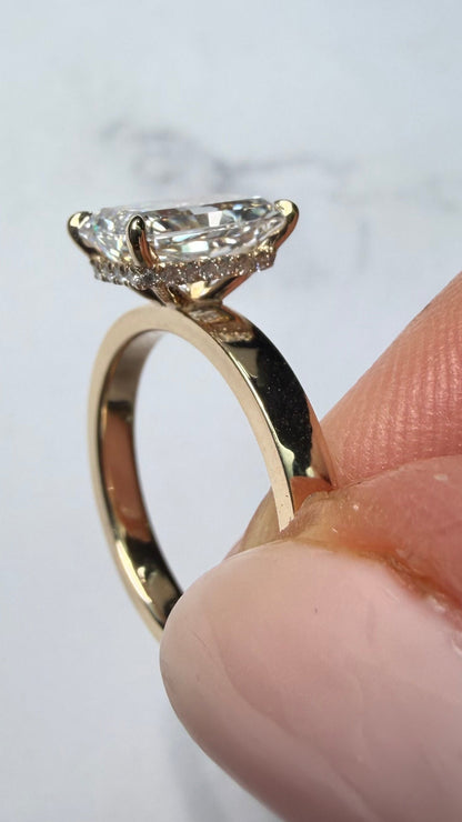 Solane - 2ct Radiant Lab Diamond 14k 2.5mm Cigar Band