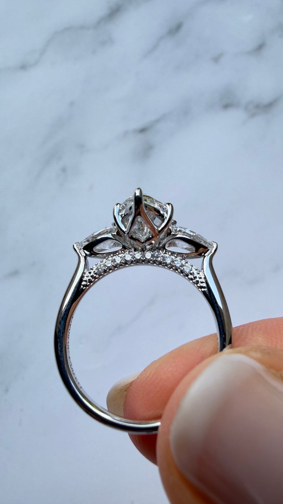 Vivianne - 2ct Marquise Lab Diamond 14k Band