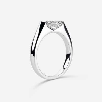 The Celeste Ring – 1Crt Marquise Cut Moissanite Ring