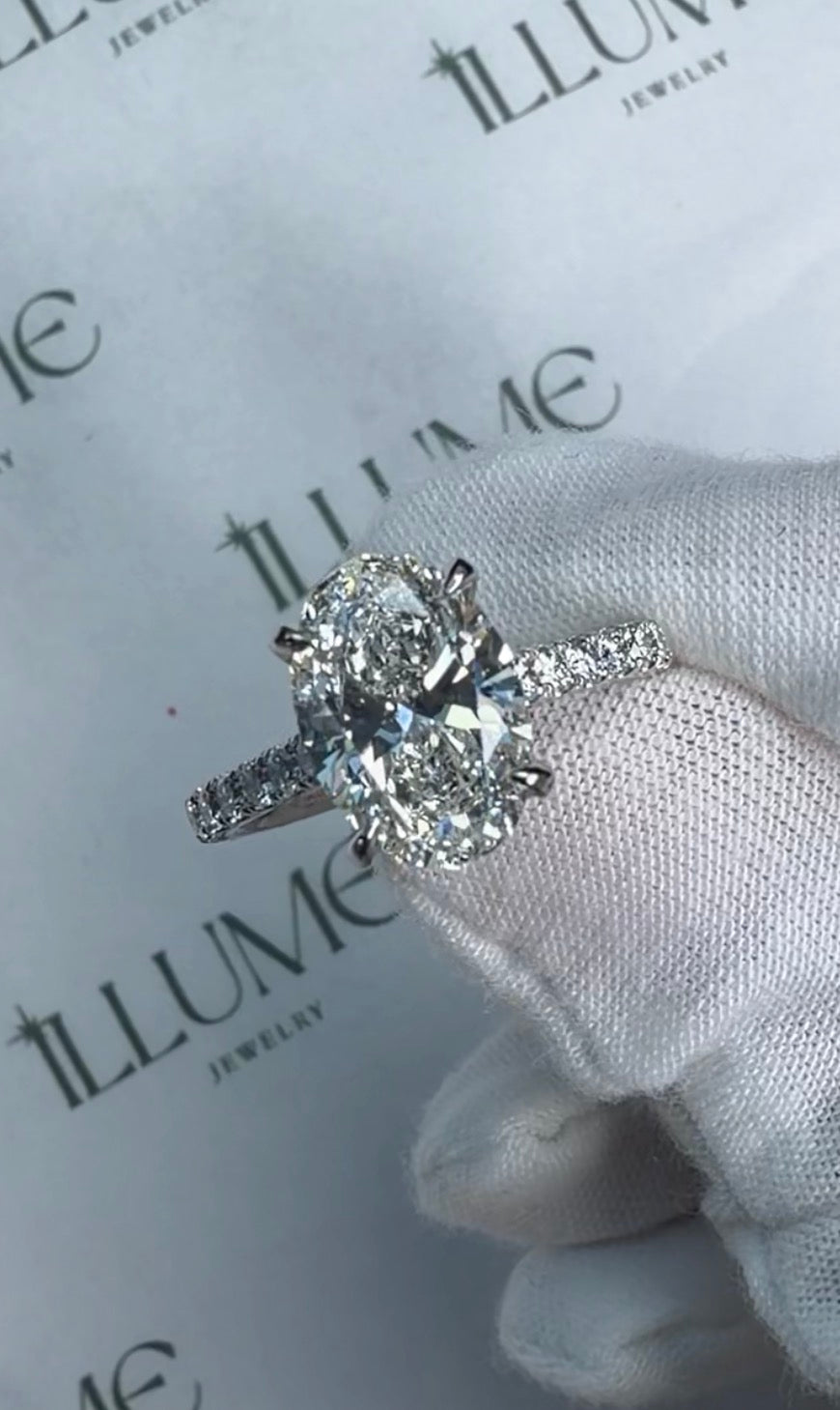 Olivia - 2ct Elongated Oval Lab Diamond Platinum Wedding Band Set on Platinum Band