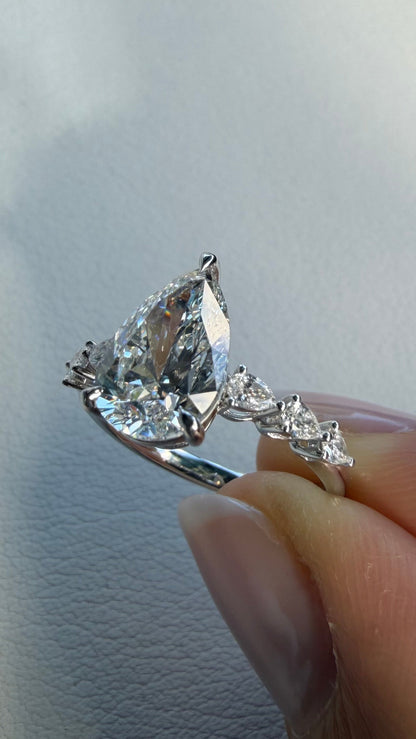 Hilary - 2.5ct Pear Cut Lab Diamond on 14k Band