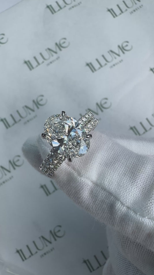 Olivia - 2ct Elongated Oval Lab Diamond Platinum Wedding Band Set on Platinum Band